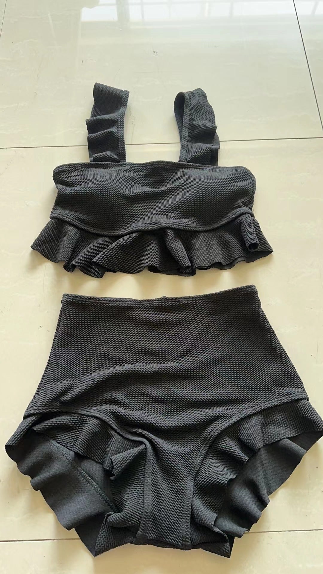 Berg-Feldt Ensemble Maillot de Bain Femme avec Volants, Taille Haute