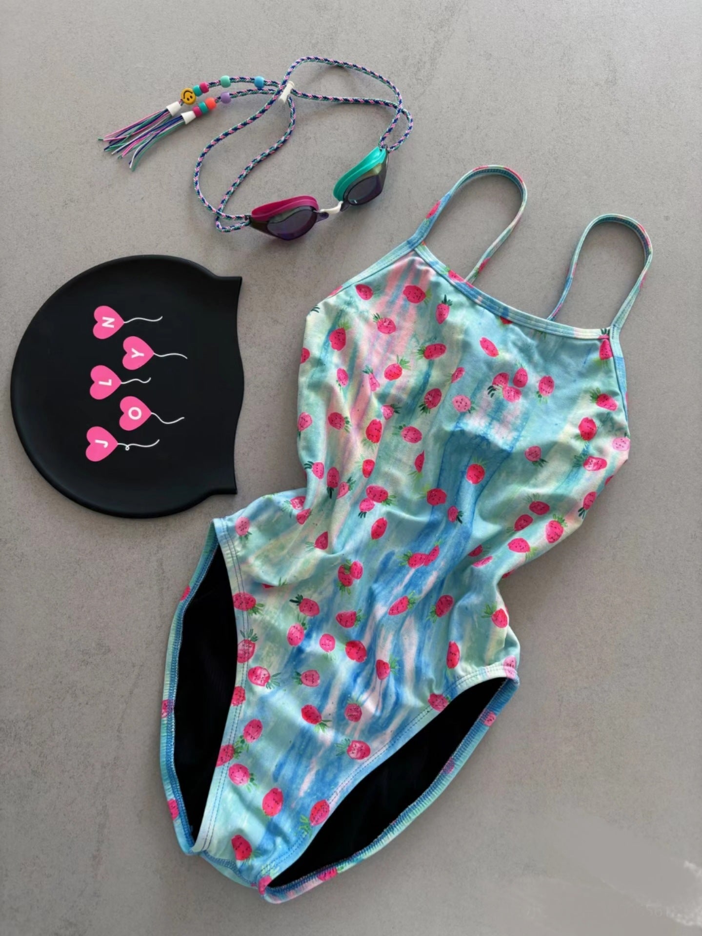 Maillot de bain femme Berg-Feldt à motif floral ludique