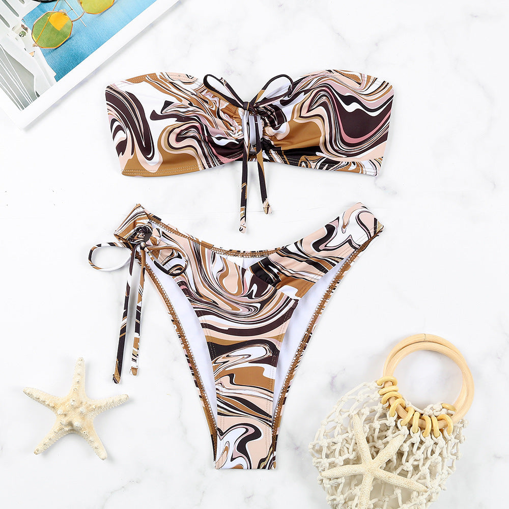 Ensemble bikini à motif floral avec haut bandeau et bretelles réglables de berg-feldt
