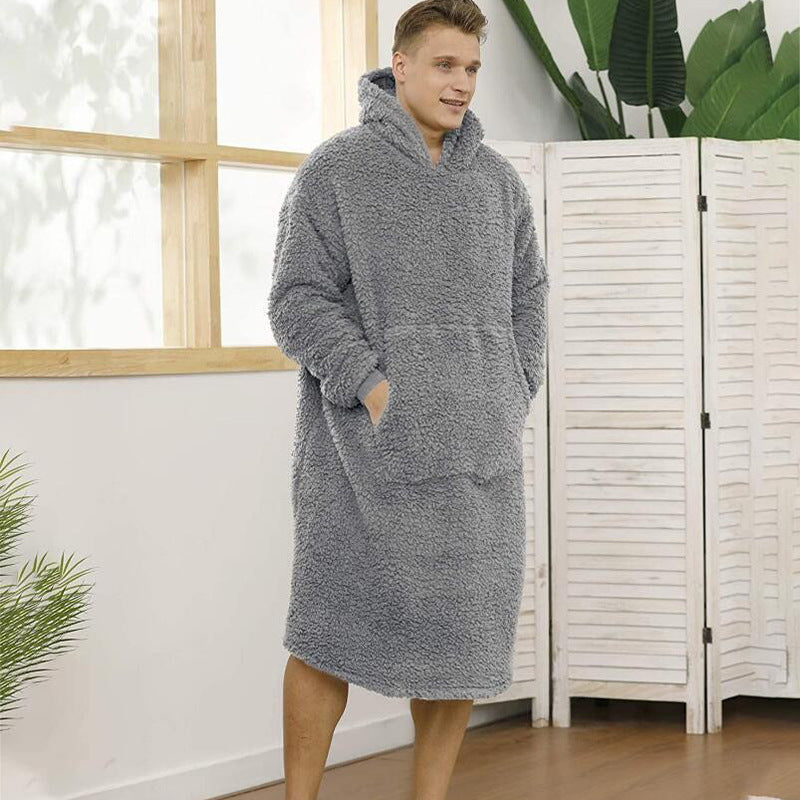 Peignoir douillet en polaire pour hommes avec capuche et poches Berg-Feldt