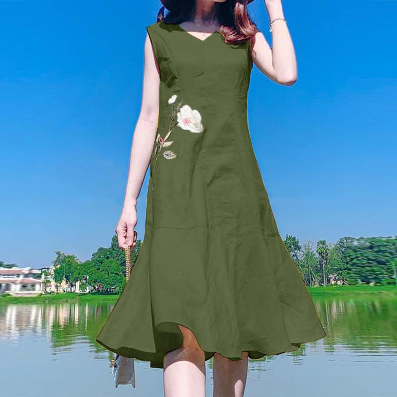 Robe midi évasée Berg-Feldt pour femme avec broderie florale