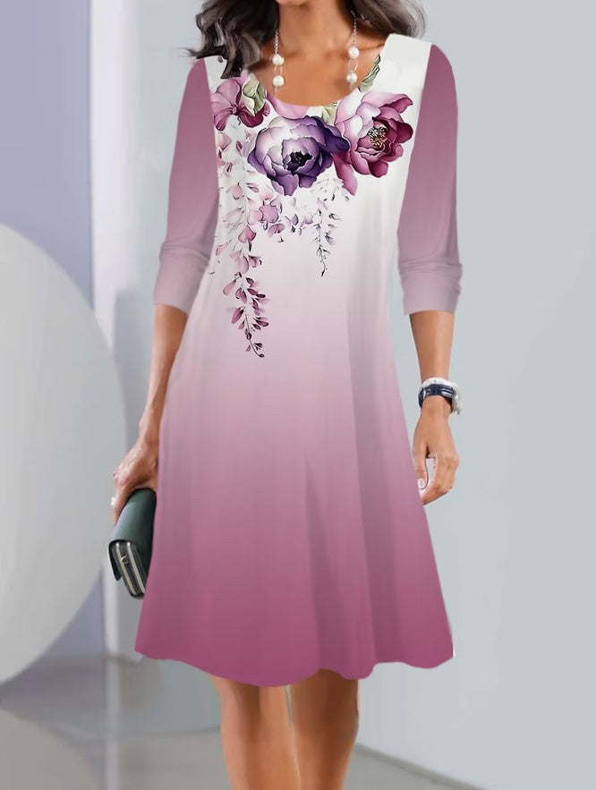 Robe décontractée à motif floral et coupe tendance par berg-feldt