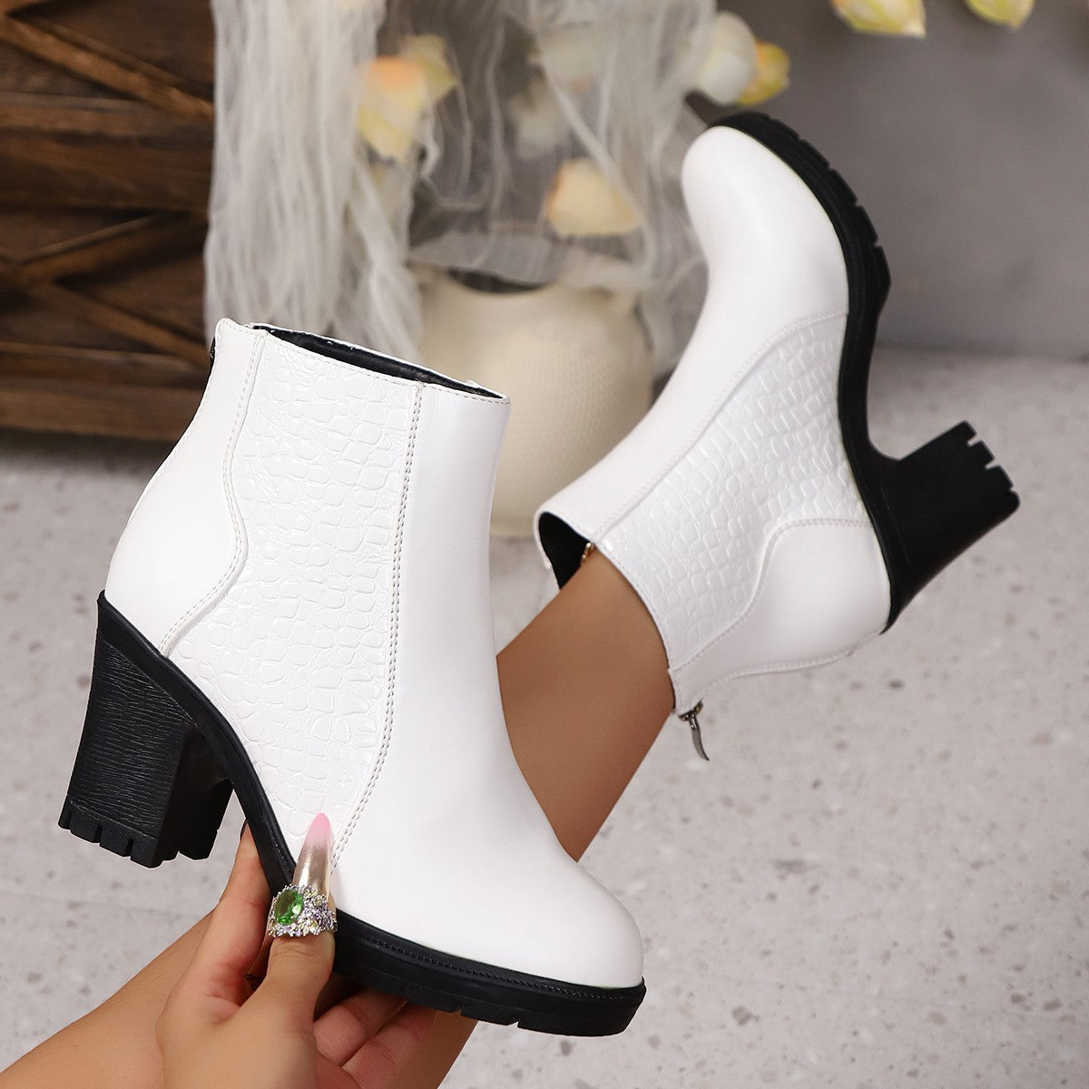 Chelsea boots tendance pour femme, avec tige texturée Berg-Feldt