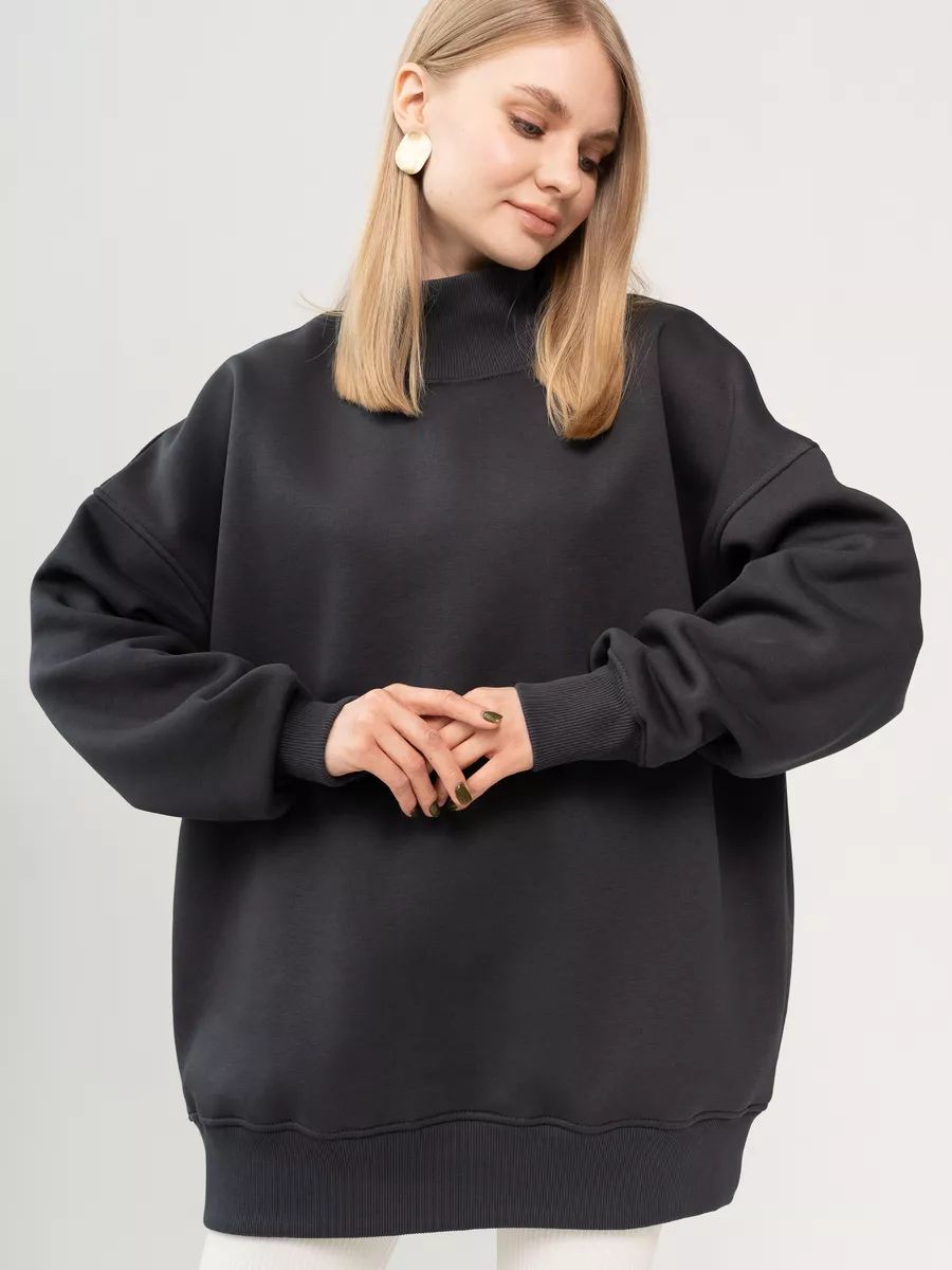 Weicher Damenpullover mit Rollkragen, Oversize-Schnitt und modernem Design von berg-feldt