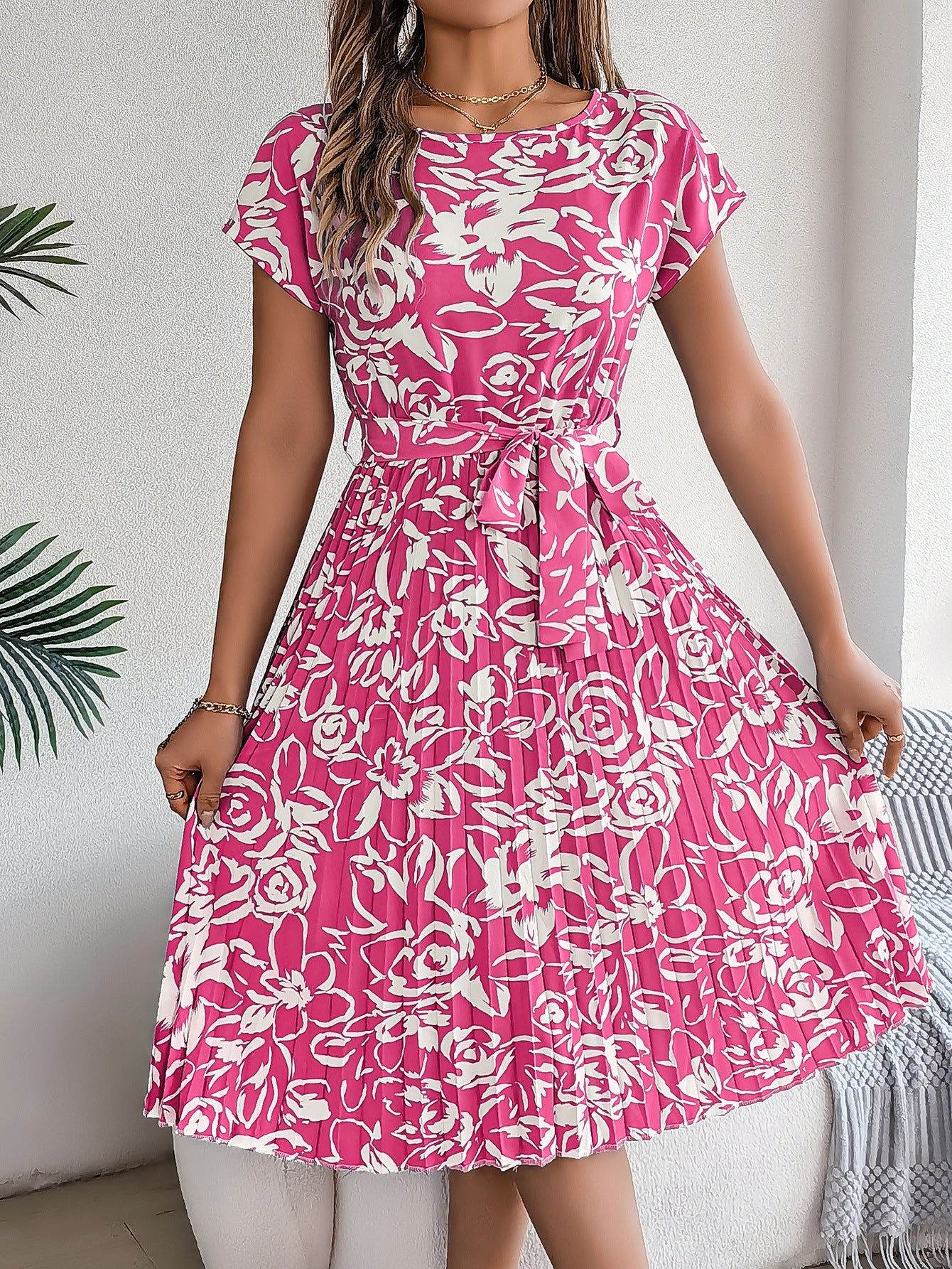 Robe mi-longue fleurie ceinturée pour femme de berg-feldt