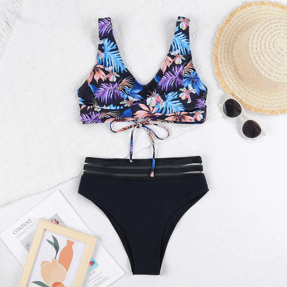 Ensemble bikini berg-feldt pour femme avec haut fleuri et taille haute
