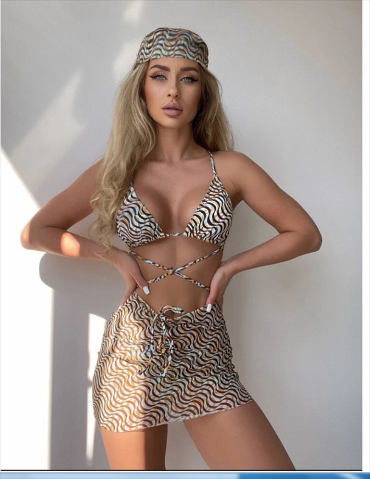 Ensemble de bikini Berg-Feldt pour femme, taille haute, avec découpes et jupe portefeuille assortie