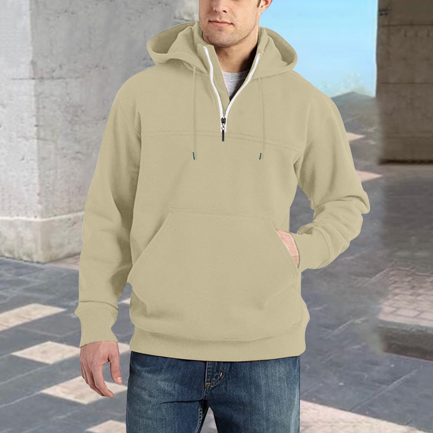 Herren modischer Kapuzenpullover mit halbem Reißverschluss und praktischen Kängurutaschen Berg-Feldt