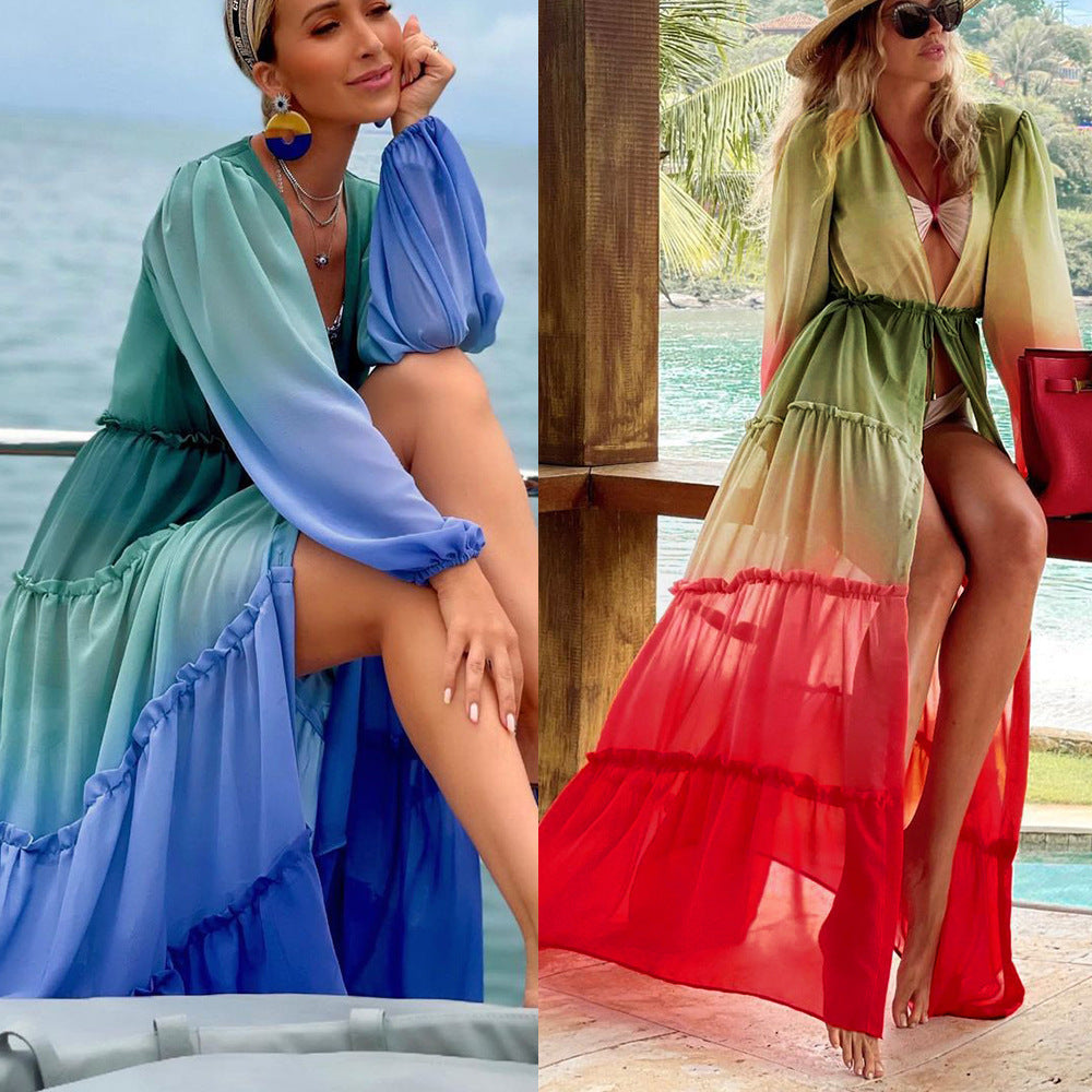 Langes Damenkleid mit tiefem V-Ausschnitt und weiten Puffärmeln von berg-feldt
 - berg-feldt