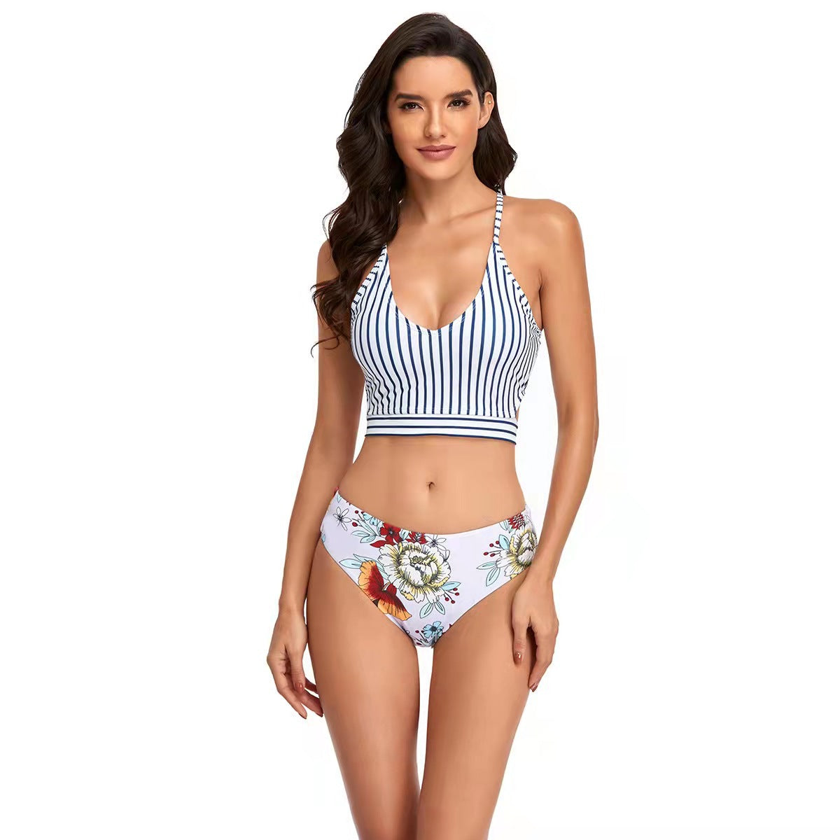 Ensemble de bikini pour femme : Haut rayé, bas fleuri (berg-feldt)