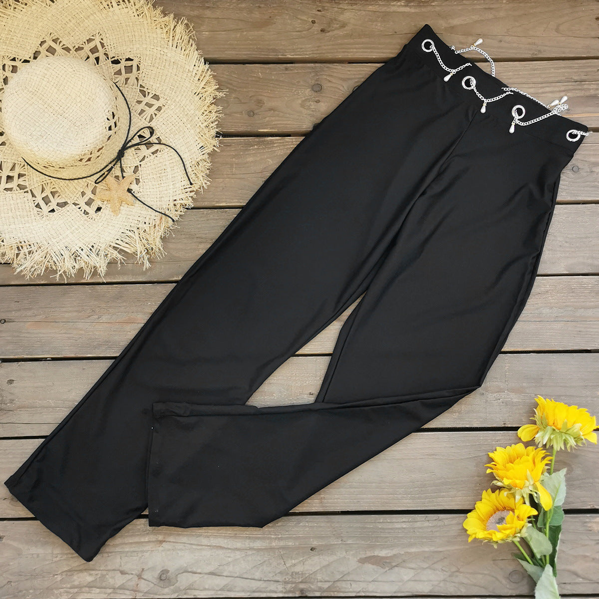 Ensemble bikini pour femme avec détails de boucles tendance et taille réglable par berg-feldt