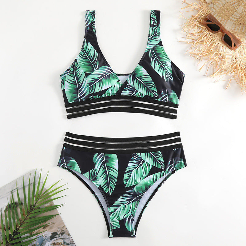 Haut de maillot de bain sportif pour femme avec joli imprimé feuilles et larges bretelles de berg-feldt