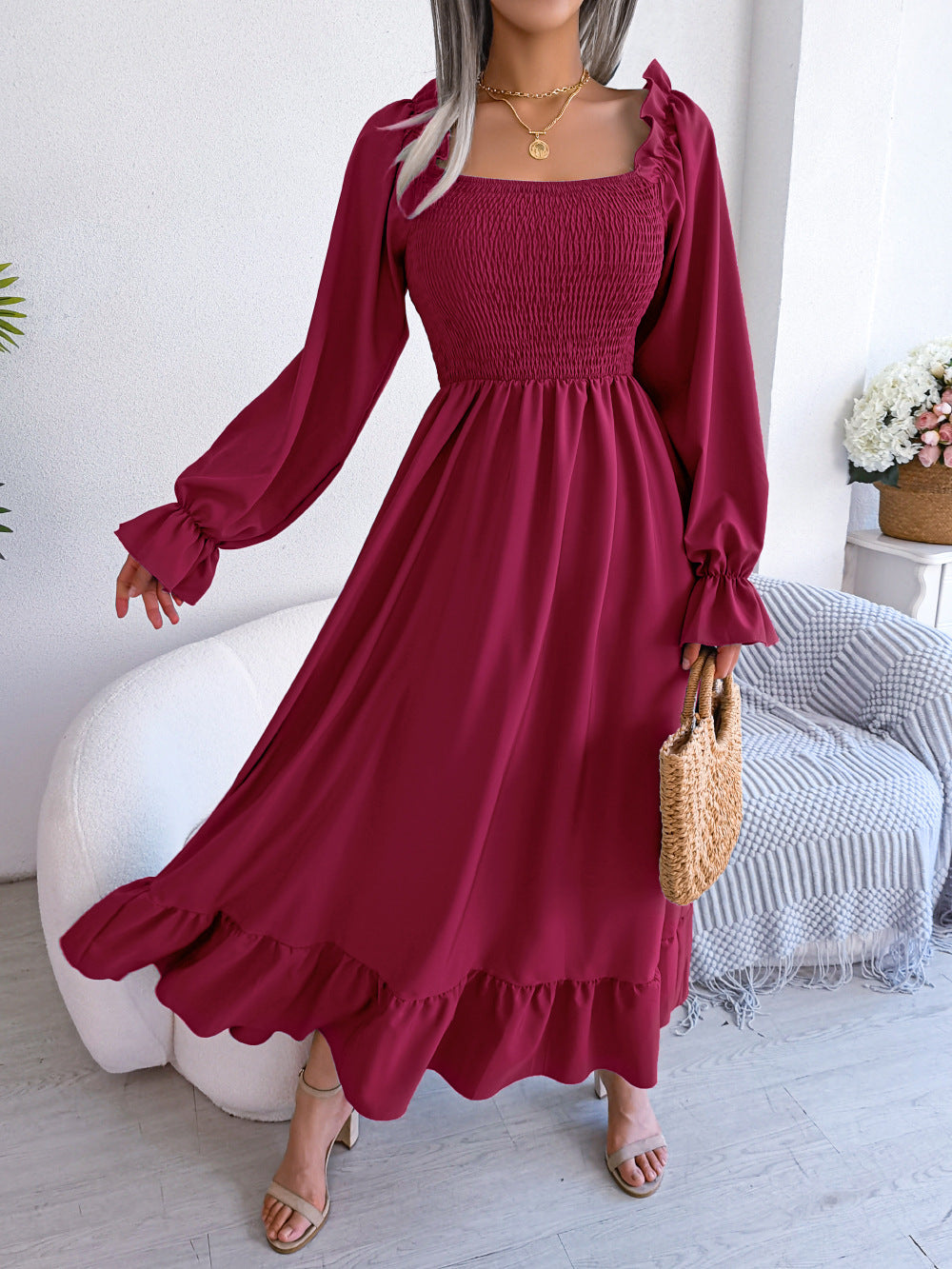 Elegantes Maxikleid für Damen mit gerafftem Oberteil und langen Ärmeln von berg-feldt