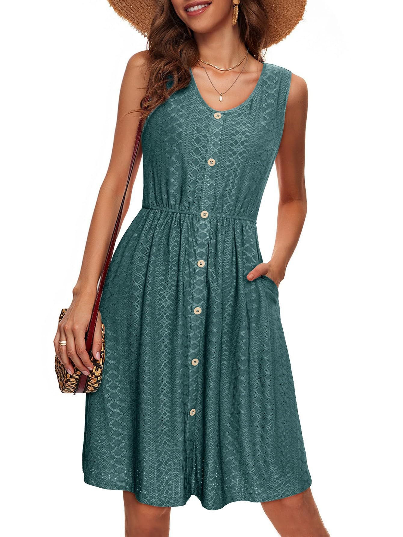 Robe d'été élégante pour femme avec boutons, texture et poches, de berg-feldt