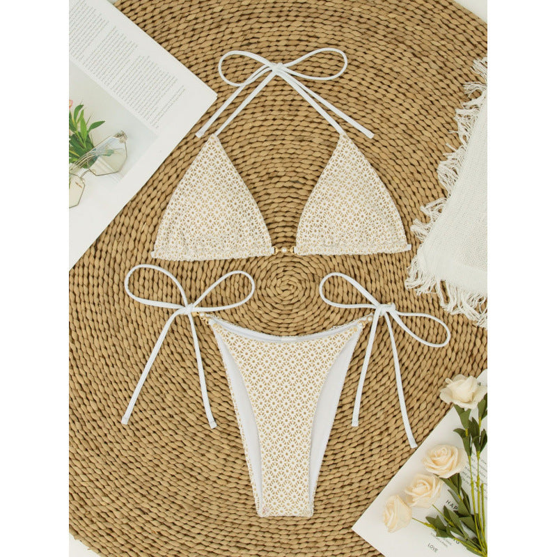 Haut de maillot de bain triangle femme à bretelles réglables et dentelle ajourée délicate berg-feldt
