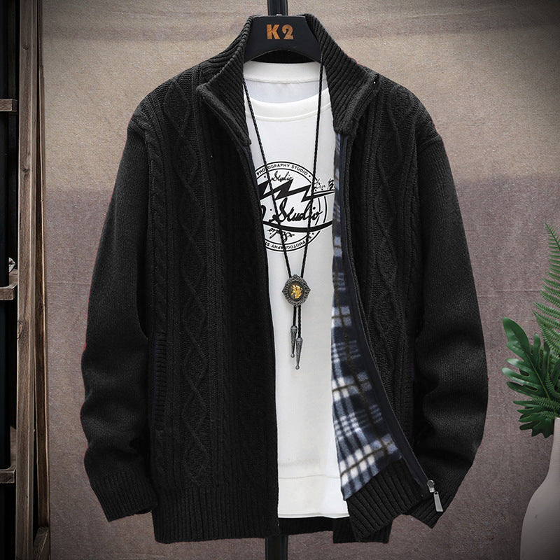 Herren Strickjacke mit Kunstlederdetails und hohem Kragen Berg-Feldt