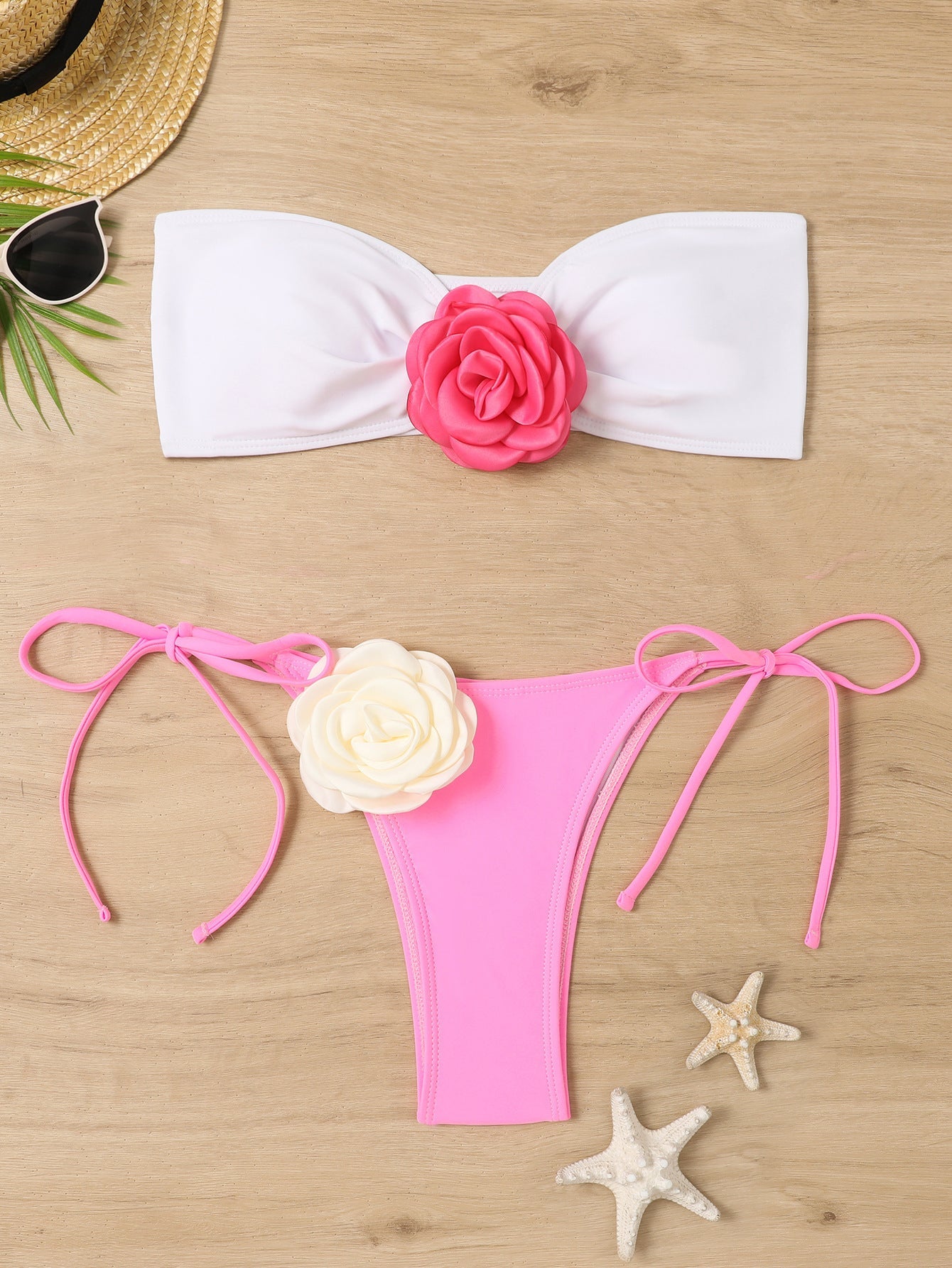 Haut de bikini Berg-Feldt pour femme avec application florale sophistiquée