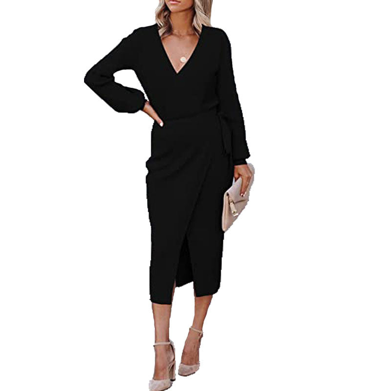 Robe portefeuille élégante pour femme avec col en V et silhouette ajustée de berg-feldt