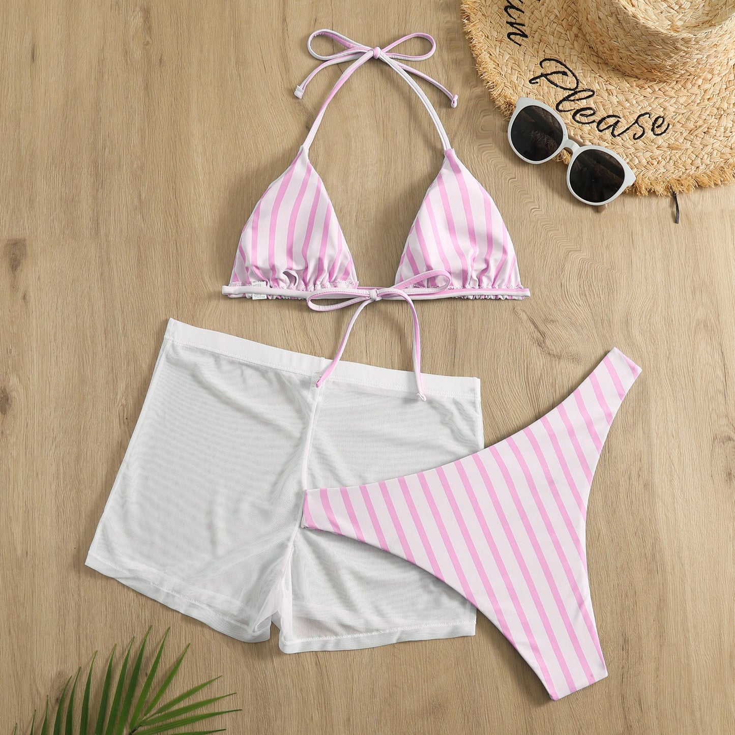 Trendiger Damen Bikini mit Shorts und Streifenmuster von Berg-Feldt