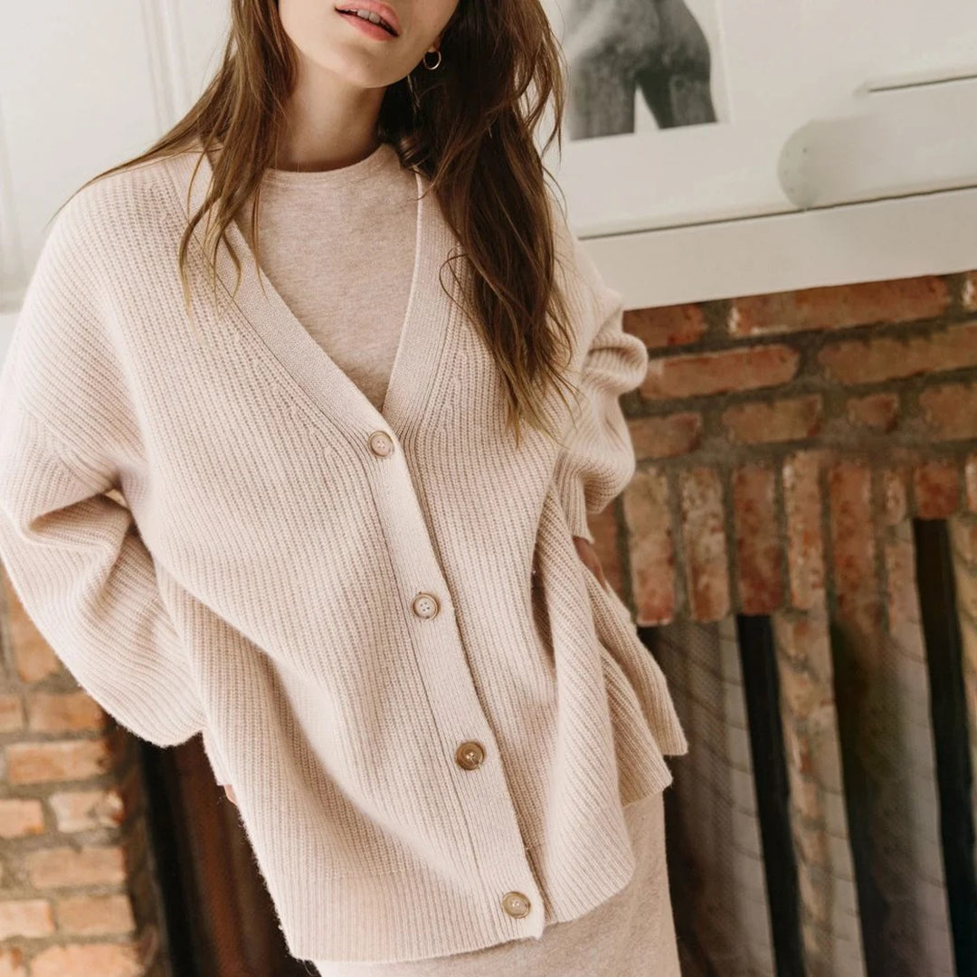 Großer Kaschmir-Cardigan von Leah