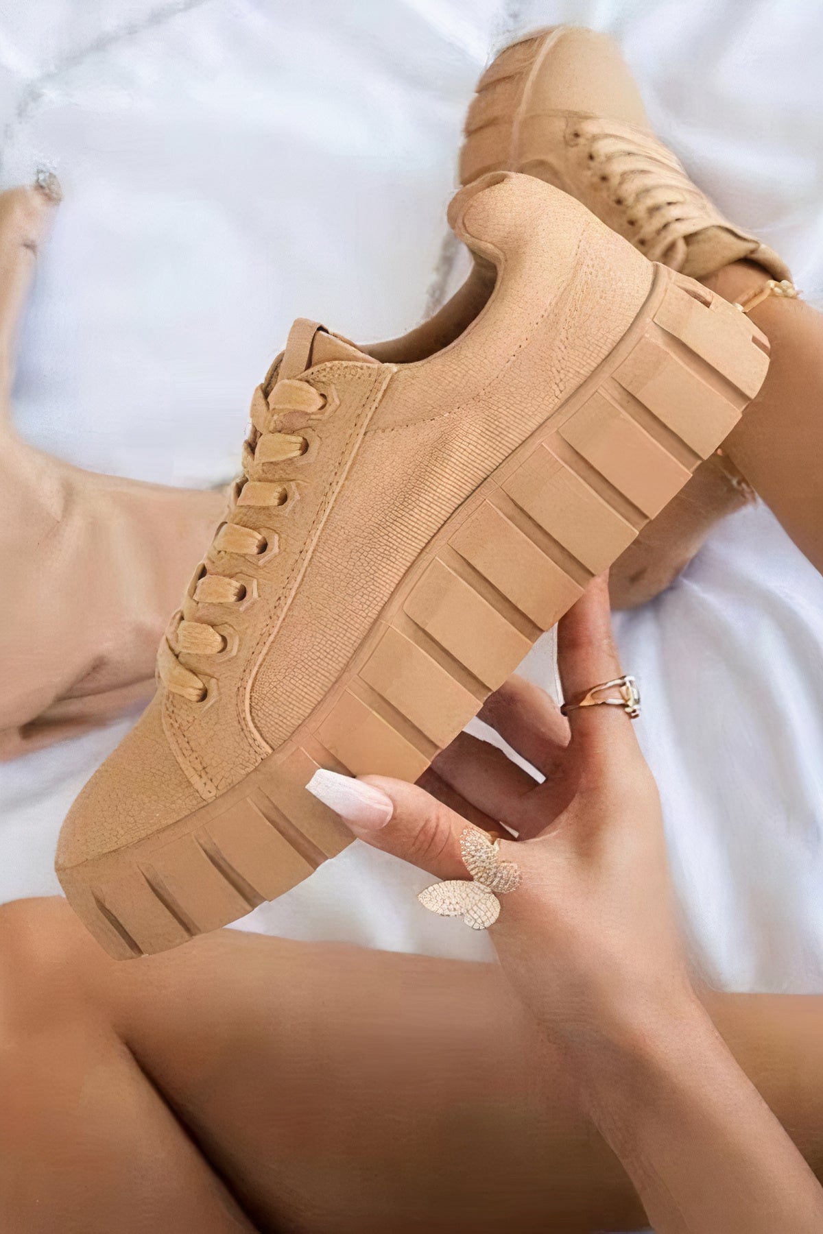 Baskets femme Railyn tendance et confortables