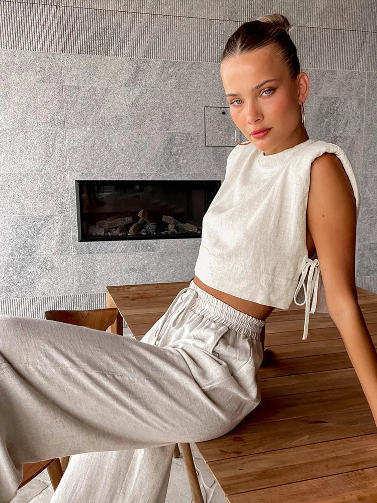 berg-feldt | Linen Two-Piece Set: Cropped Top and Matching Pants