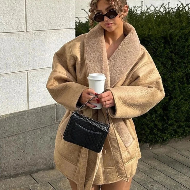 Berg-Feldt | Damenjacke aus Kunstfell - stilvolle Winterjacke