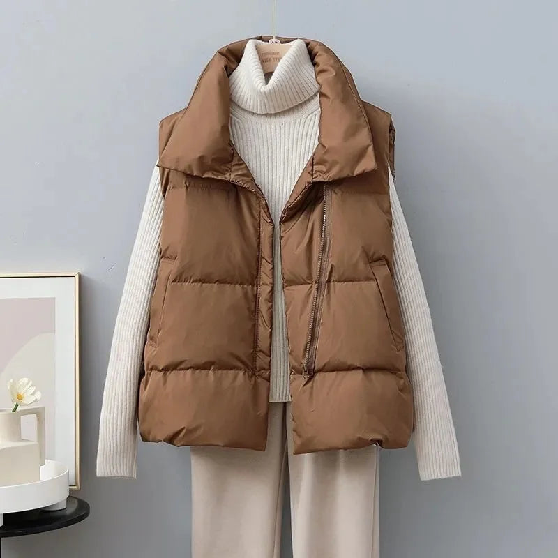 Berg-Feldt | Kurze Pufferweste mit Hohem Kragen Polyester Minimalistisch, Komfortabel