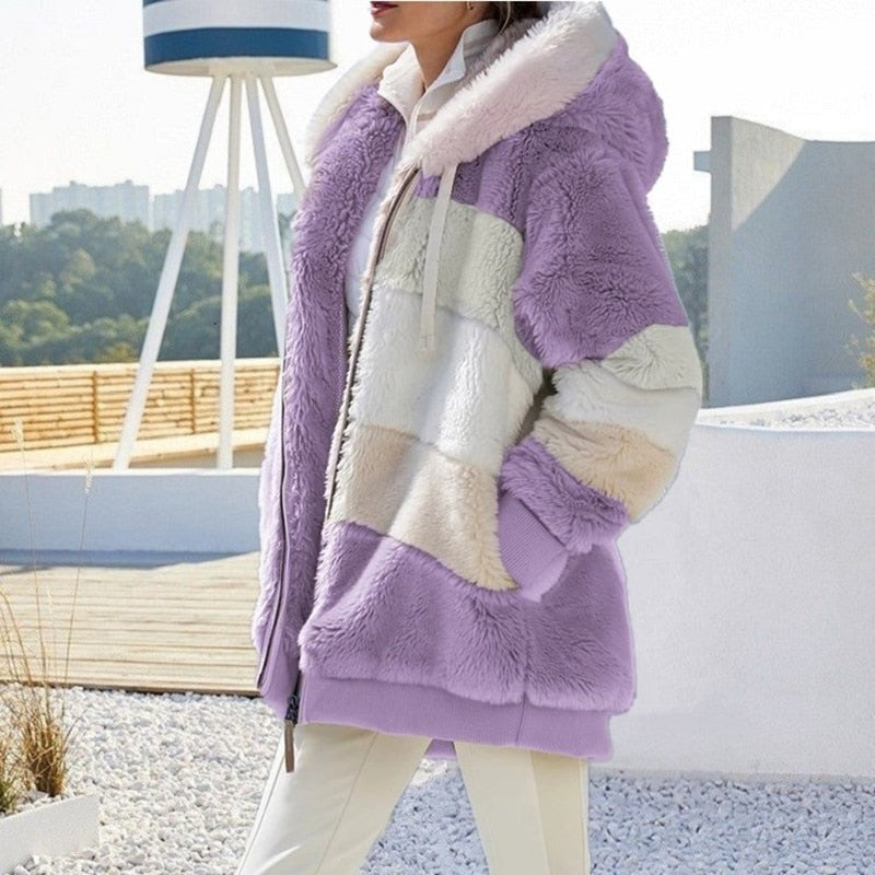 Berg-Feldt | Plüschjacke mit Kapuze Herrlich warm, weich & stilvoll