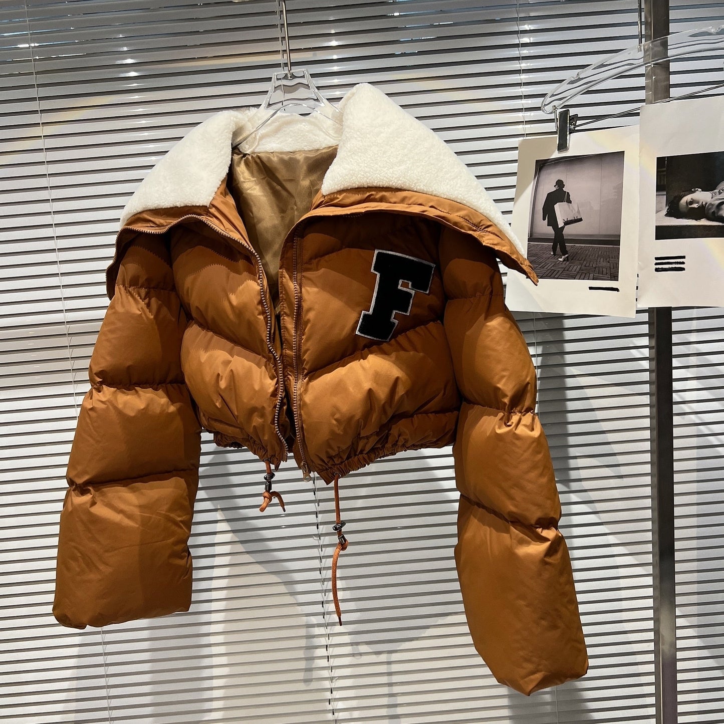 Berg-Feldt | Ramène-moi au début Crop Parka