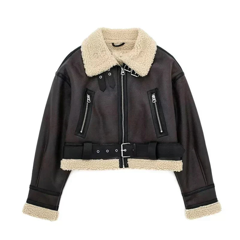 Berg-Feldt | Lammfelljacke - Kurzes Modell - Oversized Fit - Warme Wollfutter - Reißverschluss schließen