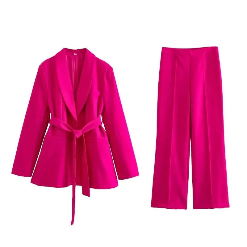 Ensemble blazer femme Avelena : veste et pantalon au style élégant