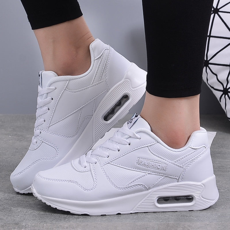 berg-feldt Baskets Femme : Bleu, Blanc, Rose, Outdoor, Jogging, Randonnée