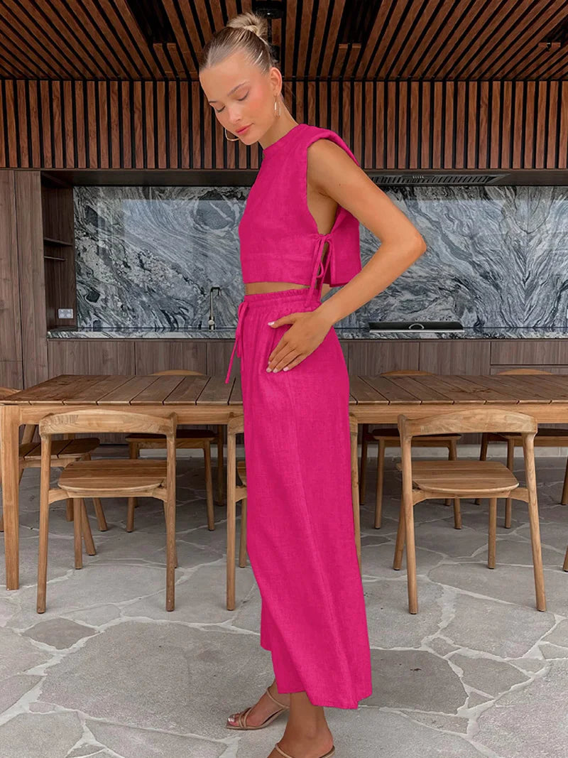 berg-feldt | Linen Two-Piece Set: Cropped Top and Matching Pants
