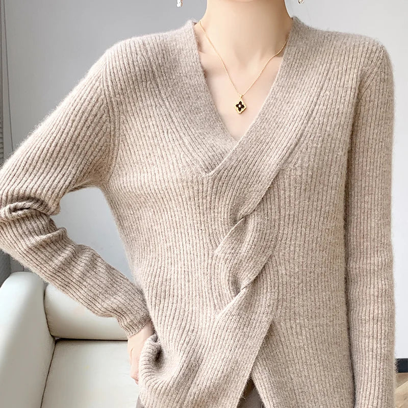 Berg-Feldt | Pullover aus mit gedrehtem V-Ausschnitt für Damen