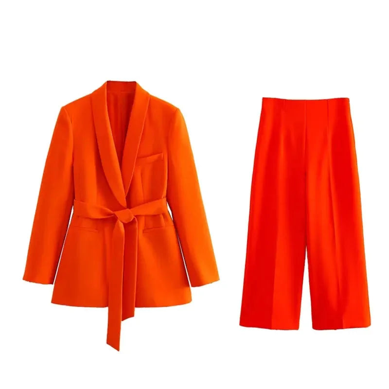 Ensemble blazer femme Avelena : veste et pantalon au style élégant