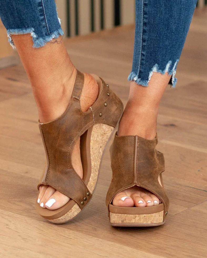 Berg-Feldt | Ergonomische und Bequeme Freizeitsandalen für Frauen