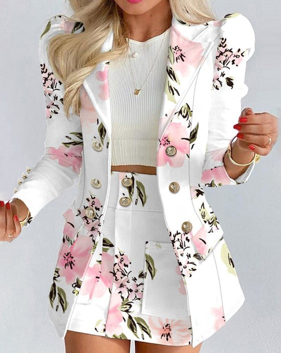 Avelena : Blazer croisé à fleurs avec manches bouffantes
