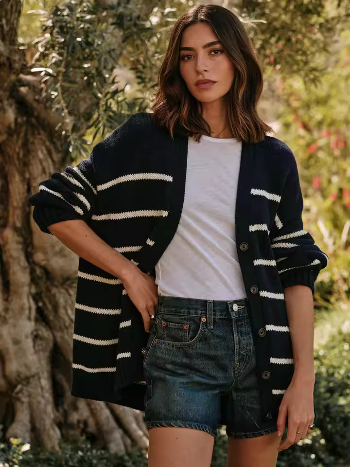 Berg-Feldt | Übergröße Damen Cardigan mit Streifen und Knöpfen