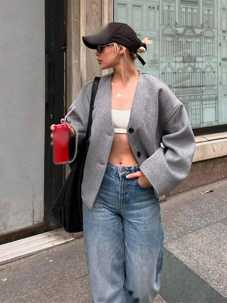 Berg-Feldt | Retro Streetwear-Jacke für Damen mit Schicker Doppelknopfheftung