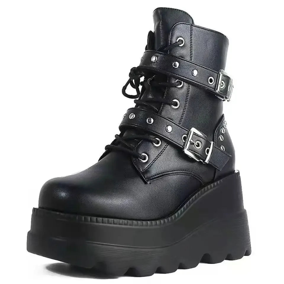 Berg-Feldt | Mühelos Gothische Eleganz Stiefel
