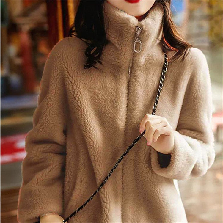 Berg-Feldt | Modische und Minimalistische Jacke