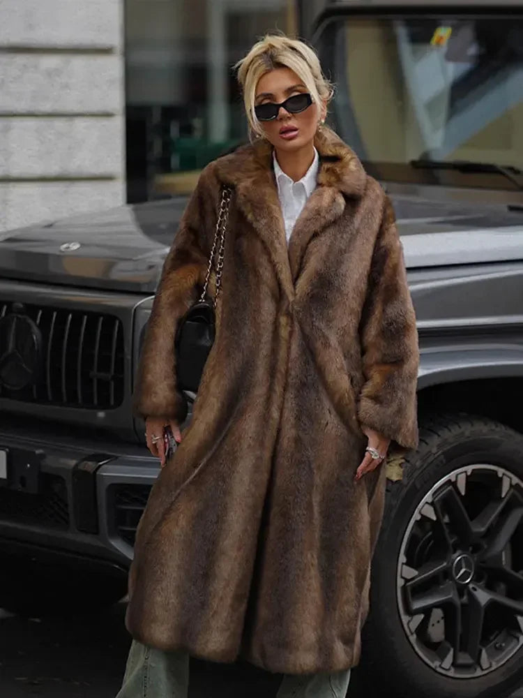 Berg-Feldt | Long manteau d'hiver avec doublure en fausse fourrure pour femmes Idéal par temps froid