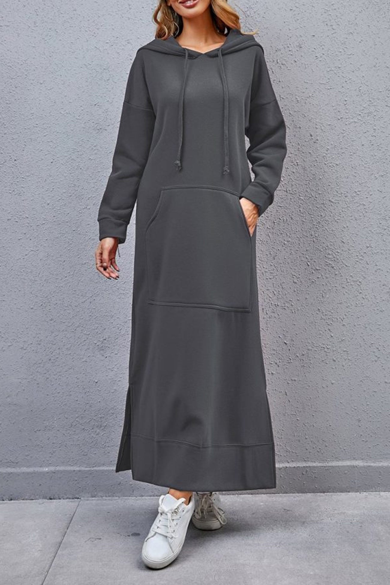 Robe à capuche fendue Caitlyn