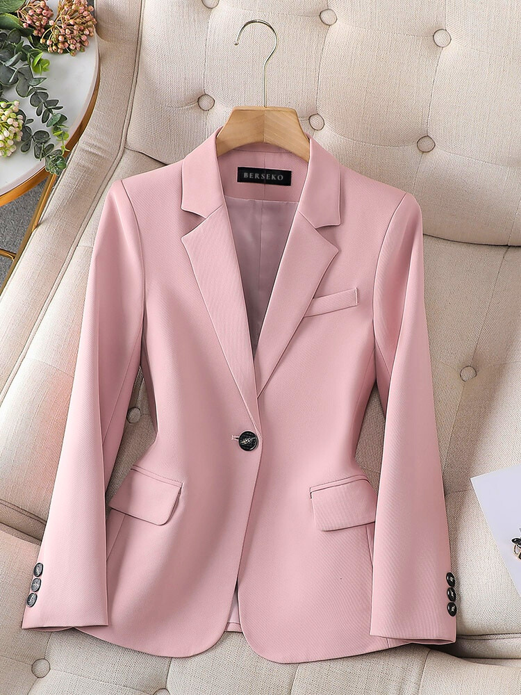 Blazer femme par Avelena : Élégant