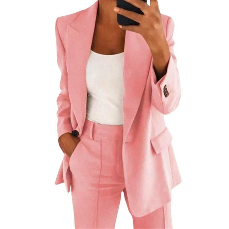 Ensemble blazer pour femme Avelena : Veste et pantalon élégants