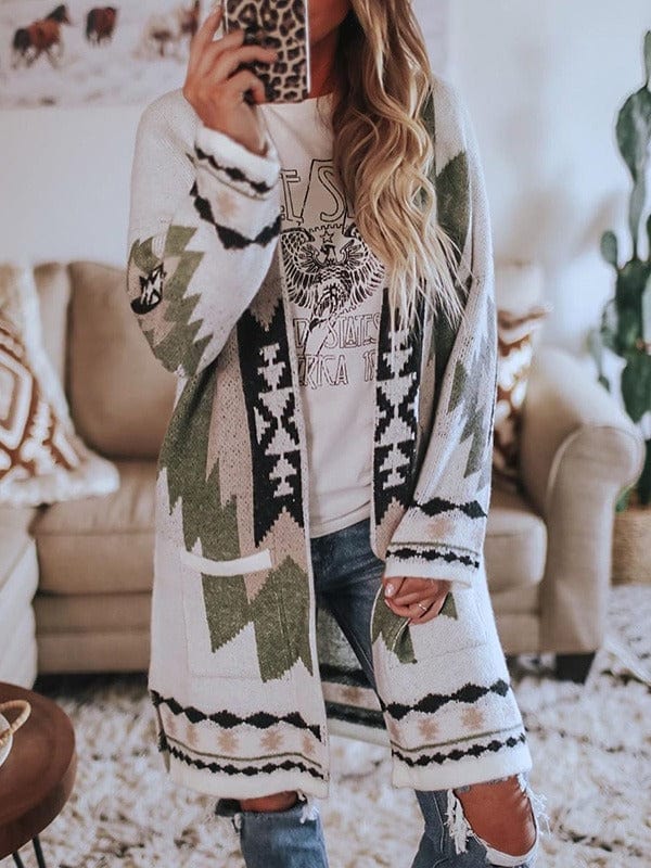 Moderne Strickjacke im Vintage-Tribal-Stil von berg-feldt