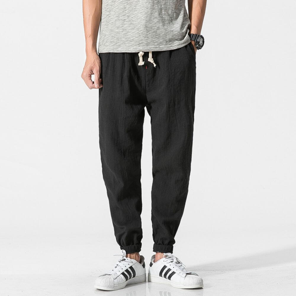 Bequeme Herrenhose aus leichter Baumwolle und Leinen