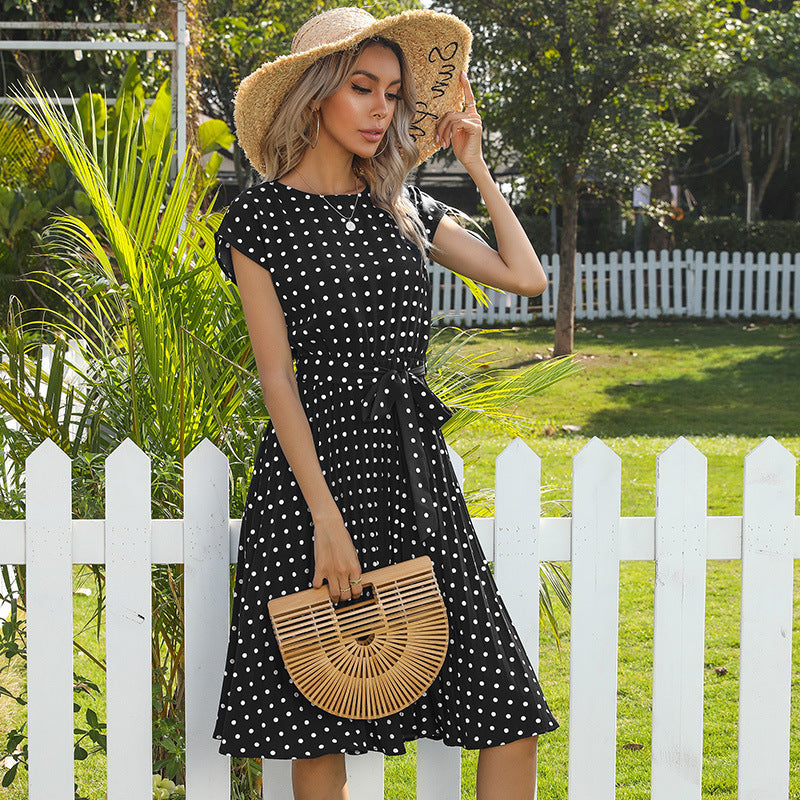Robe Femme : Élégante robe mi-longue à pois et manches courtes de Fudus