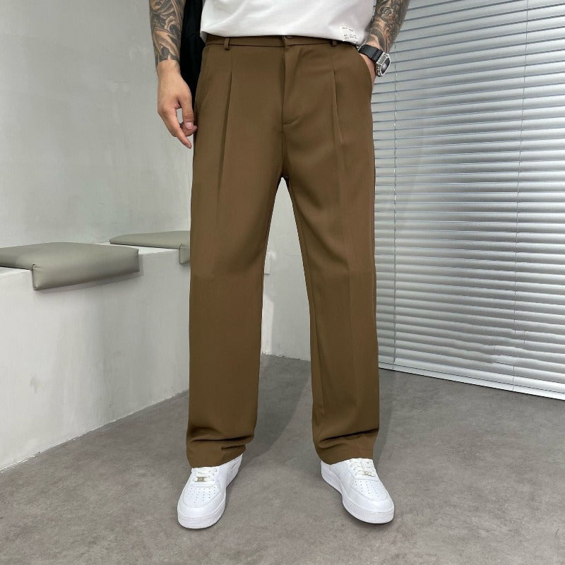 Pantalon homme élégant, coupe large plissée
